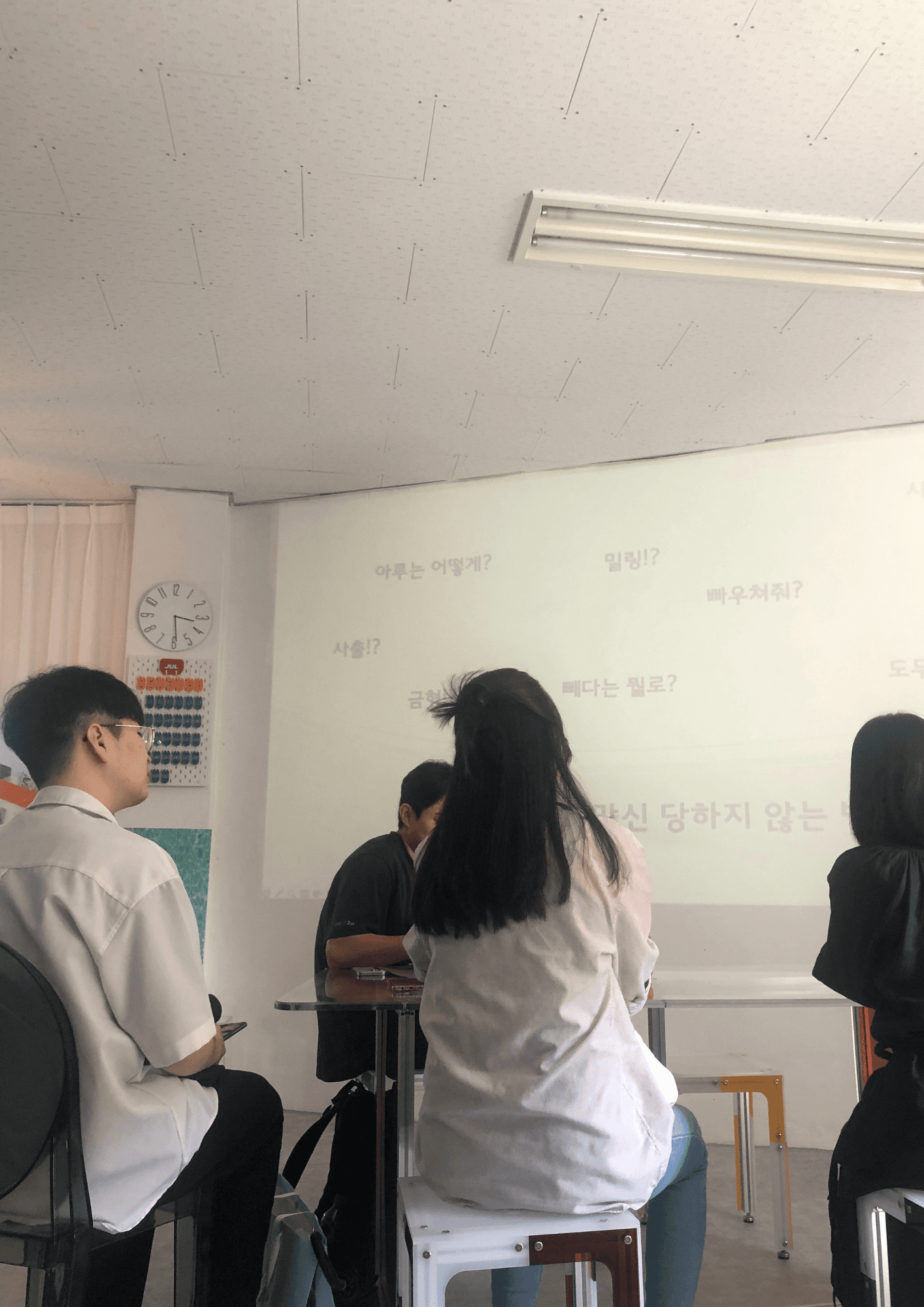 아크릴 클래스 진행 모습 3